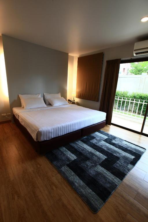 The One Residence Hotel Bangkok Room photo